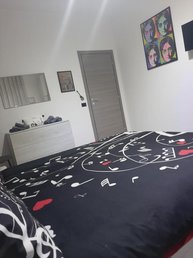 The Home Of Music Stars Catania Exterior photo