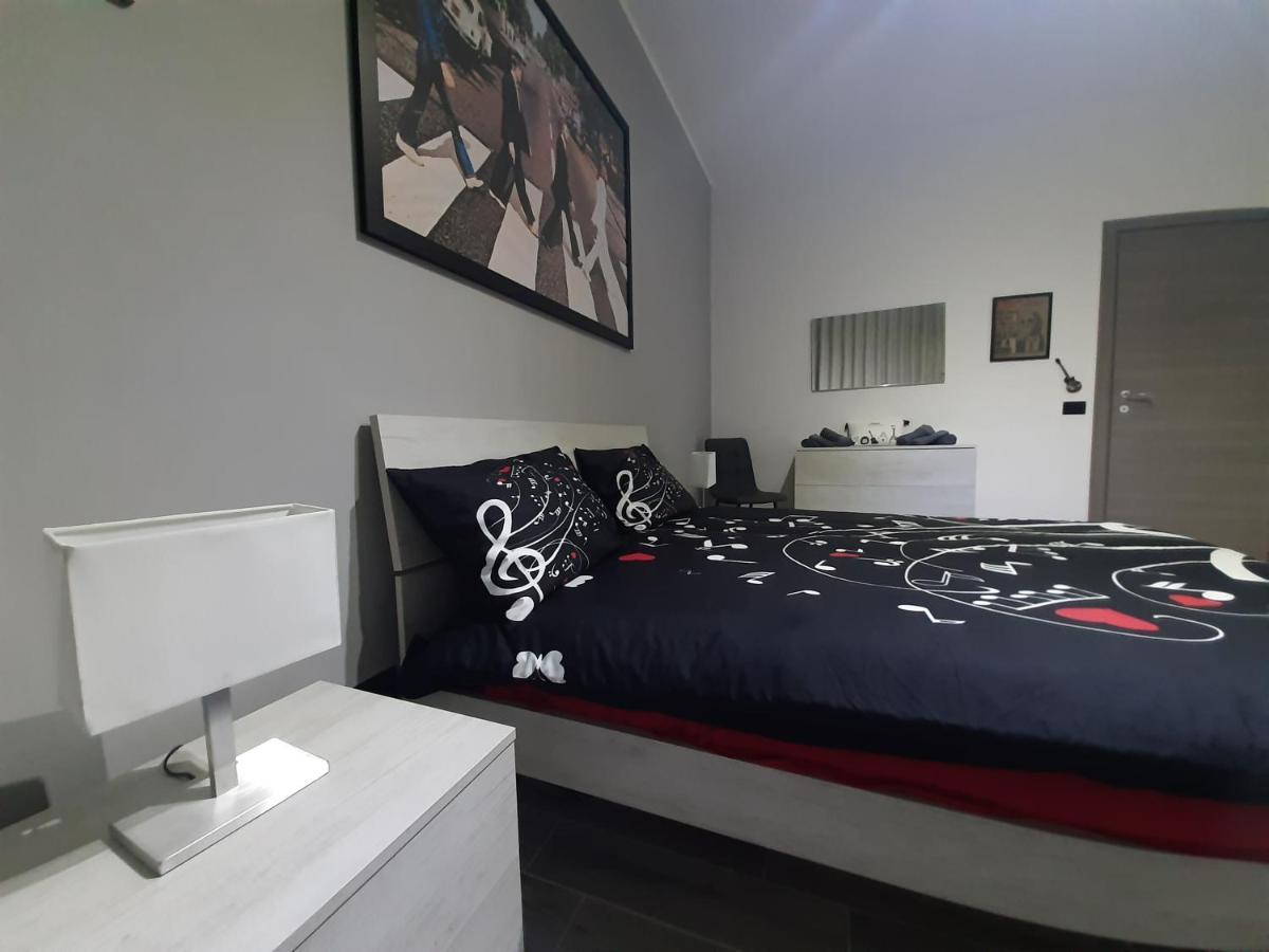 The Home Of Music Stars Catania Exterior photo